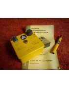 DOSIMETRE + CHARGEUR NEUF ET FONCTIONNEL GUERRE FROIDE